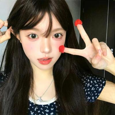 踉跄女孩